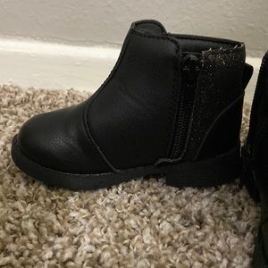 Black glittery buckle booties